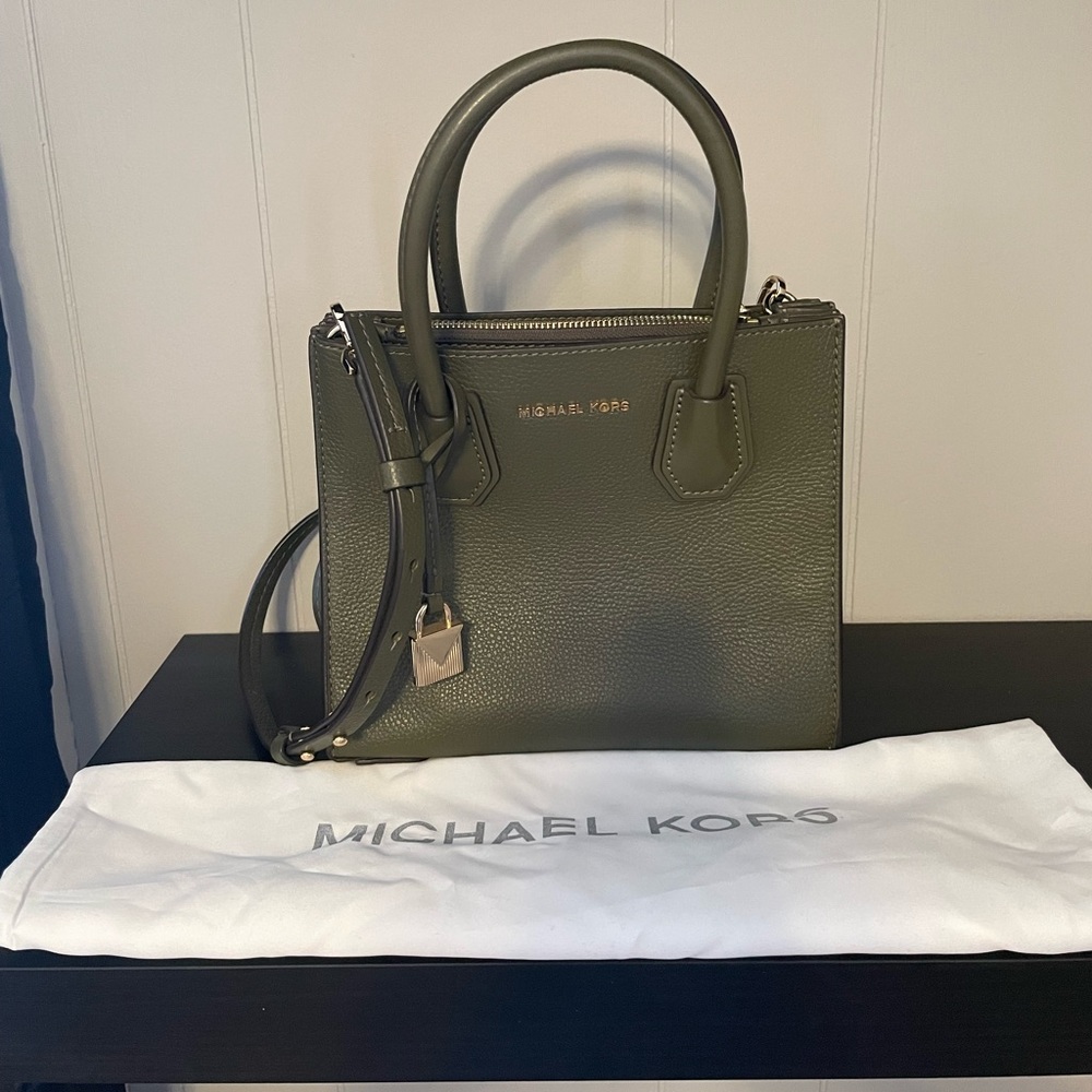 Michael Kors small Mercer